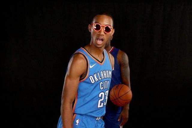 东契奇41+9+11独行侠灭日7连胜 雷霆力克快船