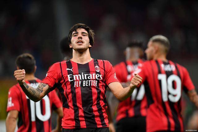 贝林厄姆：我们总是前进一步后退两步